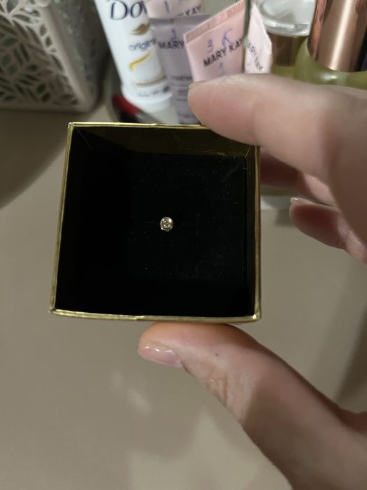 Продам бриллиантовый кулон