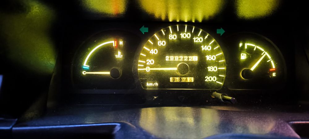 Автомобиль Daewoo Nexia 1 SOHC Корейская сборка 1998 г. в. 1.5,L