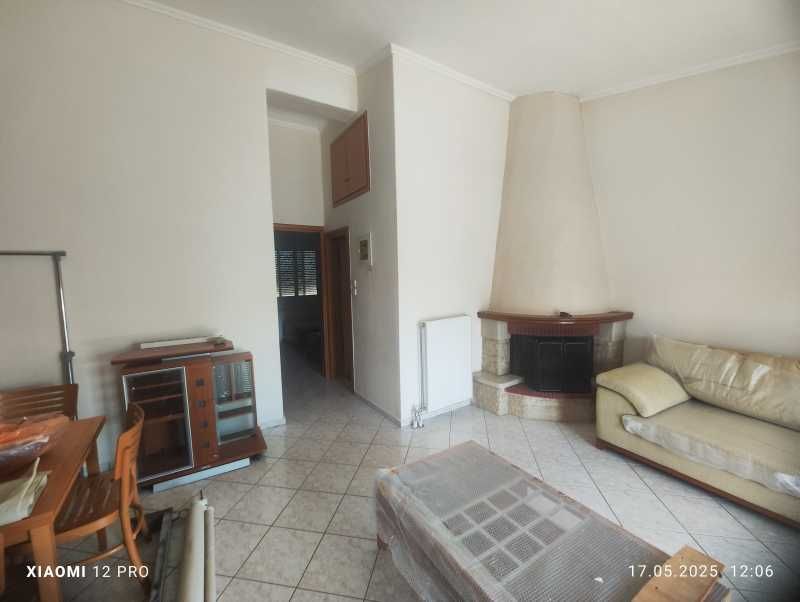 Просторен апартамент с гараж