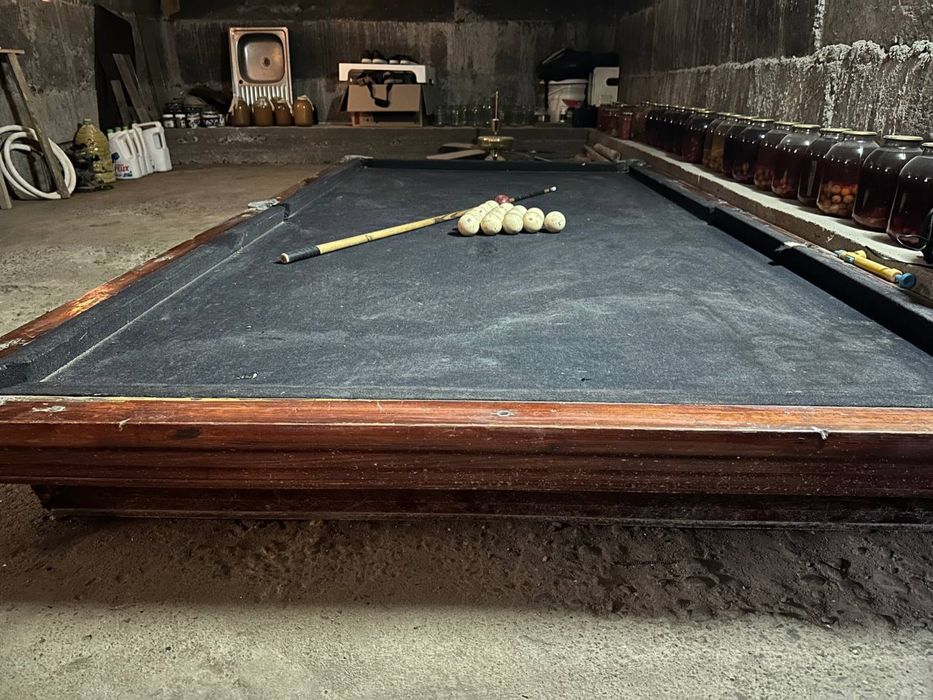 Billiard stol sotiladi