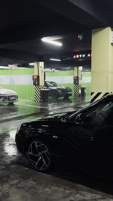 Диски р17 разболтовка 4на100. Бентли стиль