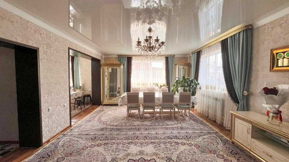 Продаю  % комнатный  дом СЗЖР