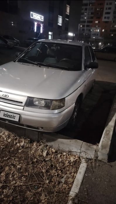 Продам машину 2112