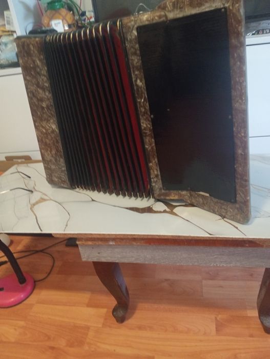 Acordeon Hohner 80 bași