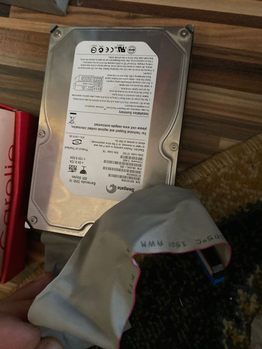 Hard disc 320 gb interfață ATA
