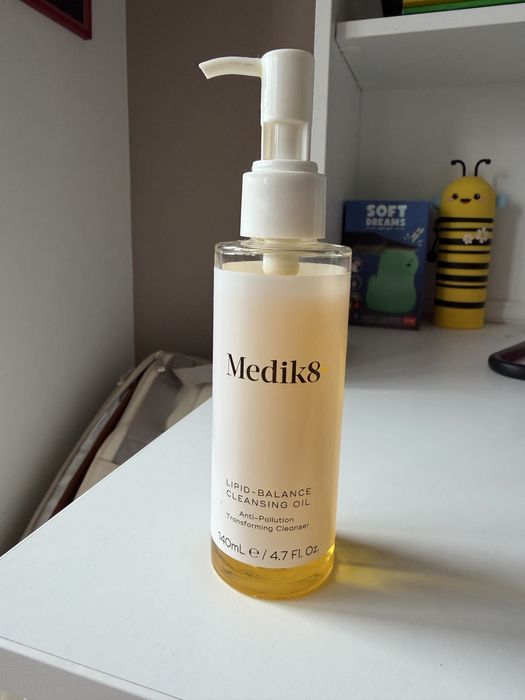 Medik8 Cleansing Oil - почистващо олио