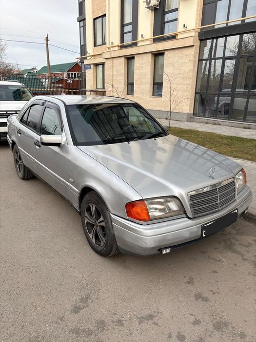 Продам мерседес бенц С-180 торг