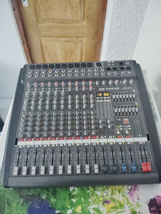 Mixer pasiv dynacord CMS 1000-2 , impecabil !!