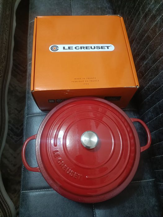 Чугунный казан LE CREUSET  производство made in France