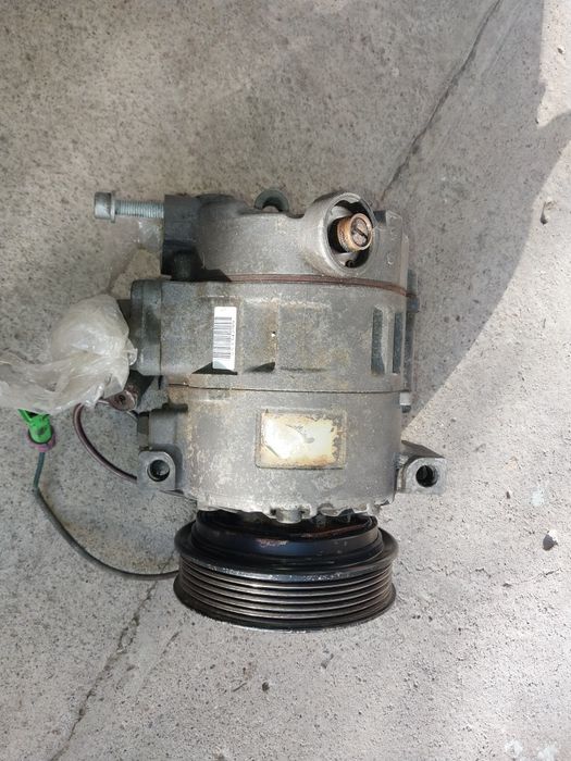 компрессор  Ауди А6 2.6 С4