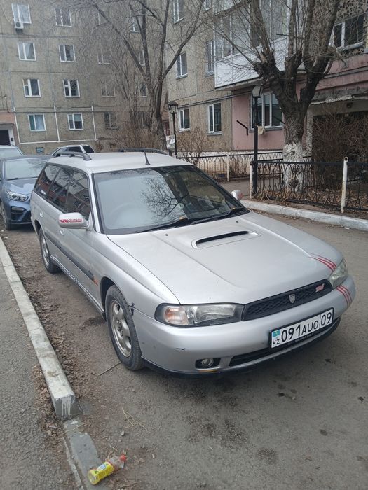 Продам машину  Субару