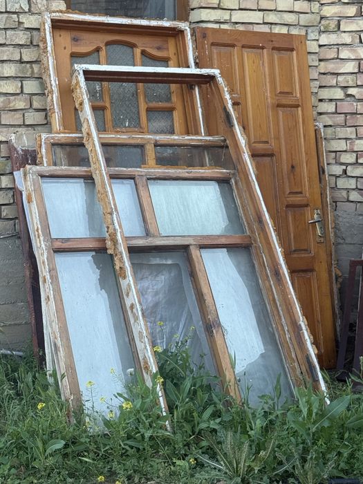 Деревянные окна двери