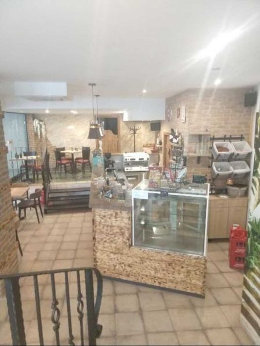 Продавам кокетно кафене 91 м2 в топ център гр. Варна