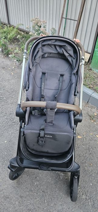 Продам коляску kidillo в отличном состоянии
