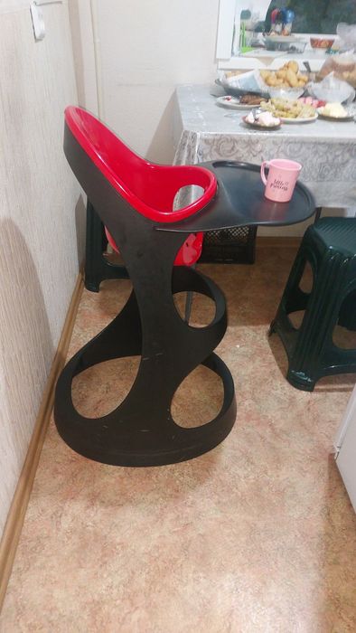 Детский  стул для питание