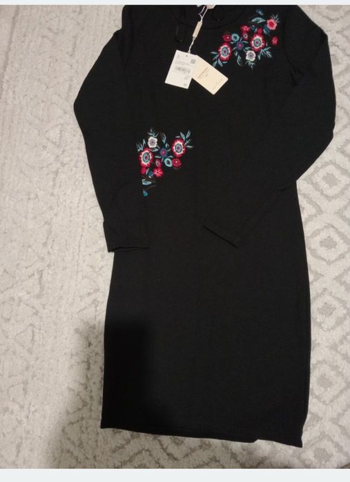 De vânzare rochie primăvară