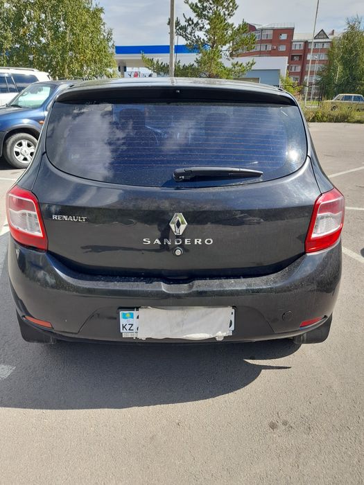 Рено сандеро 2014г