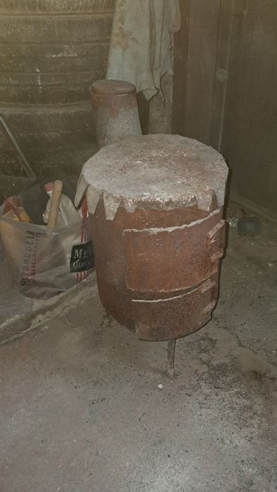 Продается  печь буржуйка