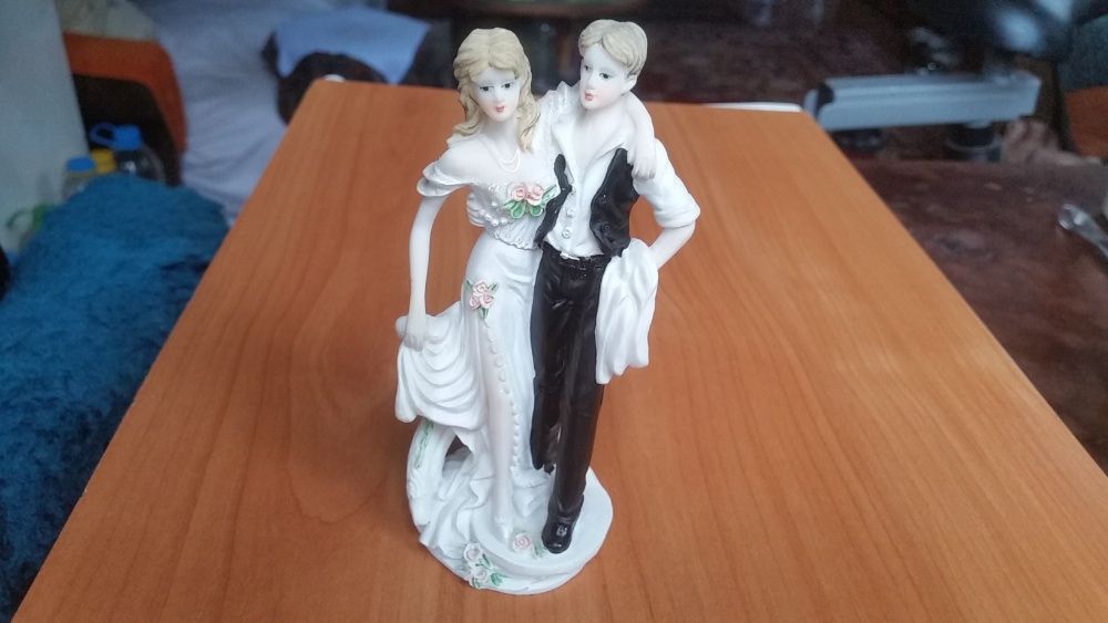 Статуетки, сувенири - страхотни за подарък!