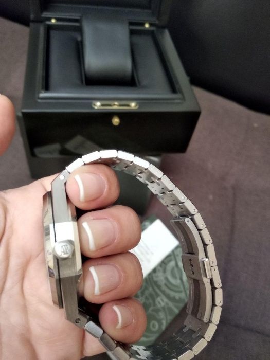 часы Audemars Piguet Royal Oak !