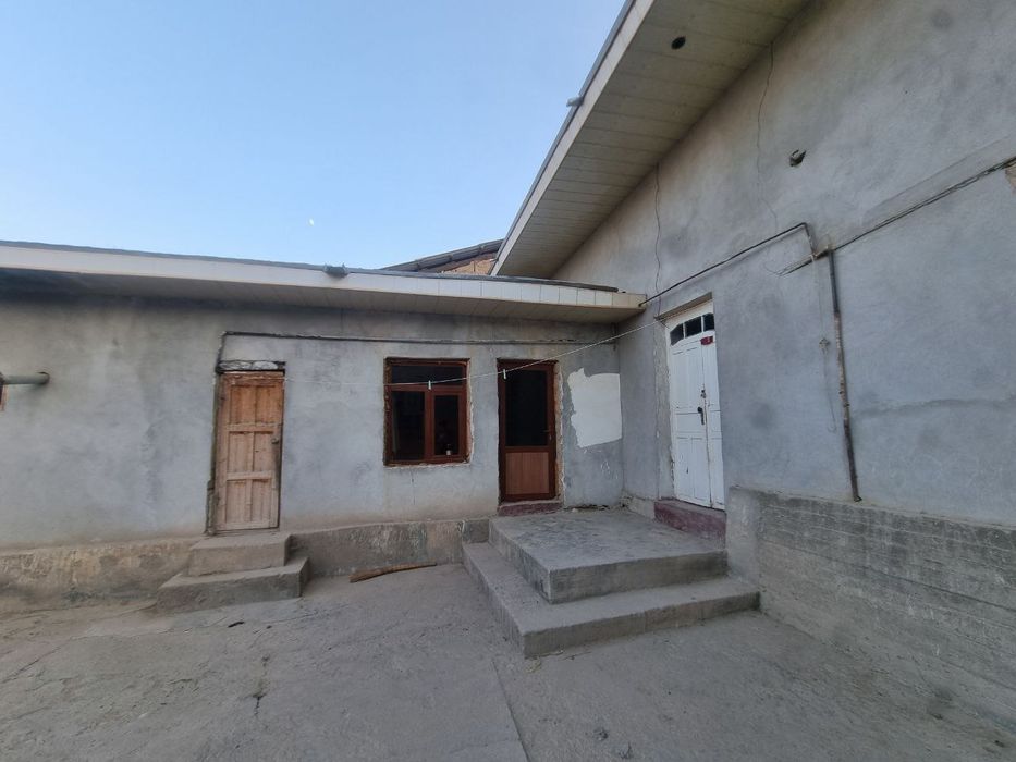 Navoy  Narpay 3 bo'lim hovli sotiladi