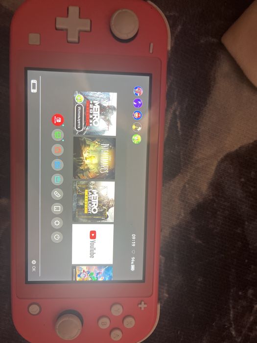 nintendo switch lite в идеальном состоянии