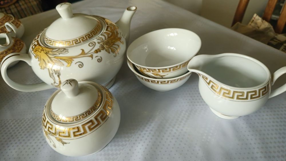 Сервиз чайный столовый