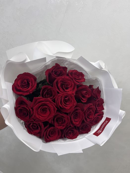 Продам букет роз от романтик