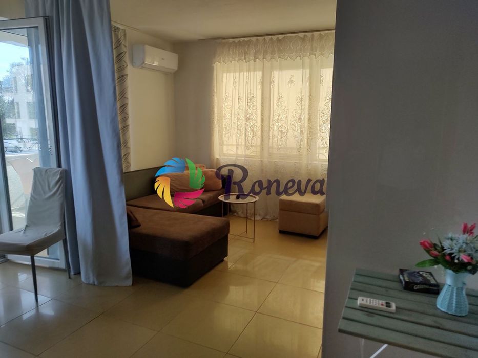 Продава се Двустаен апартамент в к.к. Св.Св. Константин и Елена - 65 кв.м за 1256 €/кв.м - Снимка #2