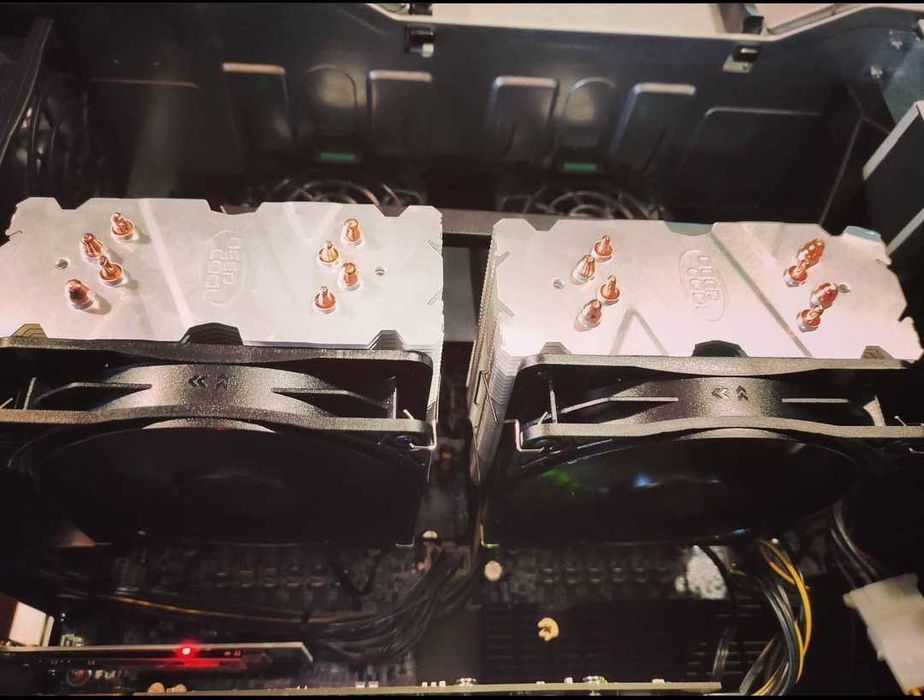 HP Z800 – 2× Xeon, 40GB ECC RAM,RX580 ТОП Работна Станция! + 500гб HDD