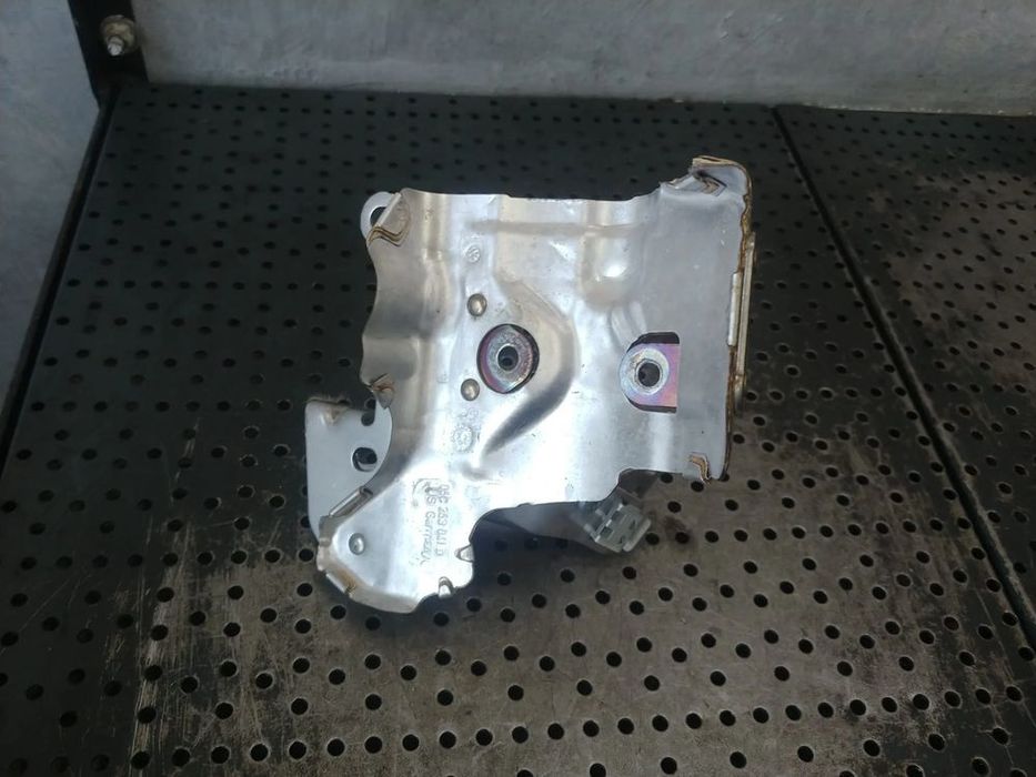 suport aparatoare scut termic  1.0 tsi dus vw t-cross 2024   05c253041d