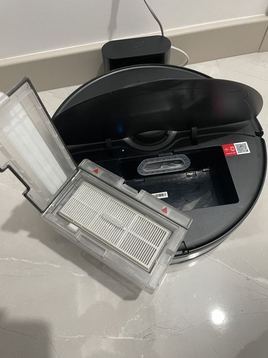 Робот прахосмукачка Roborock S8