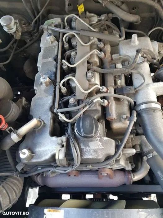 Chiulasa Chiuloasa cu Ax Axe Came Supape si Tacheti 2.7 XDI D27DT 121KW 163CP SsangYong Rexton 2001 - 2006 Cod R665 061 00 01 R6650610001