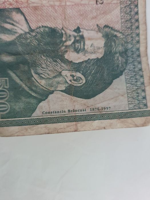 Cinci sute lei vechi