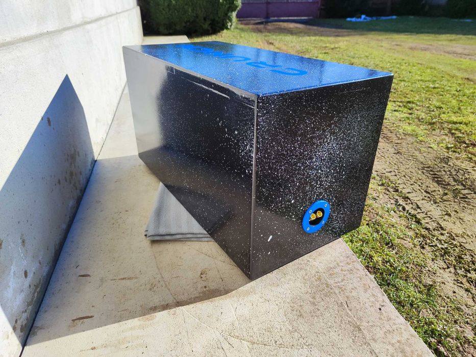 Subwoofer auto crunch