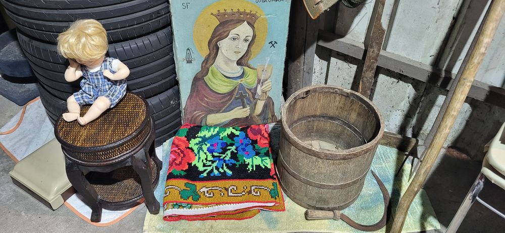 Rustic si chestii vechi