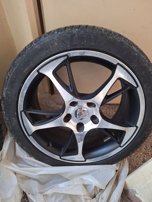 Джанти 17, 112, 66.5 с пръстени на 57.1