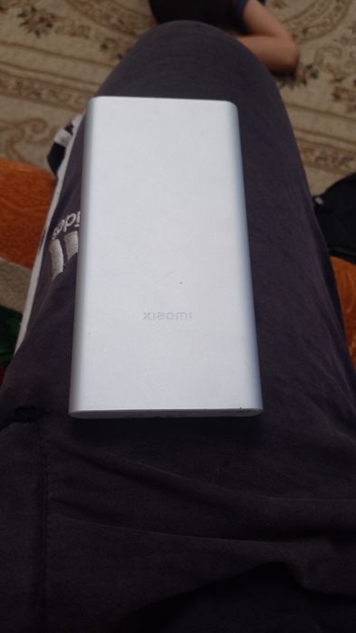 Продам повербан xiaomi