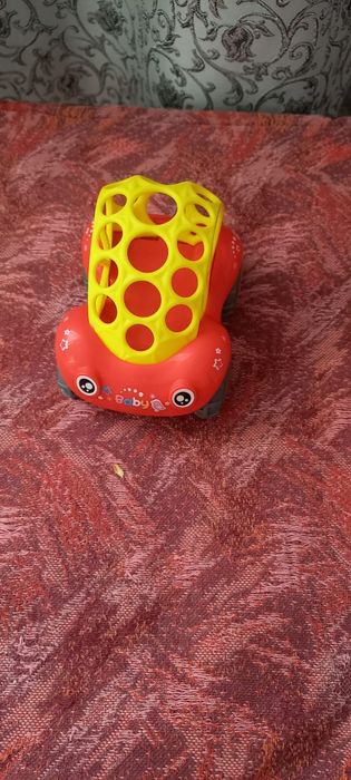 Продаются игрушки.