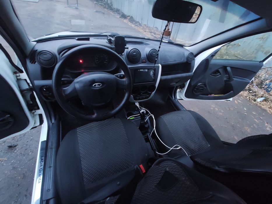 Продам ладу гранту 2017года