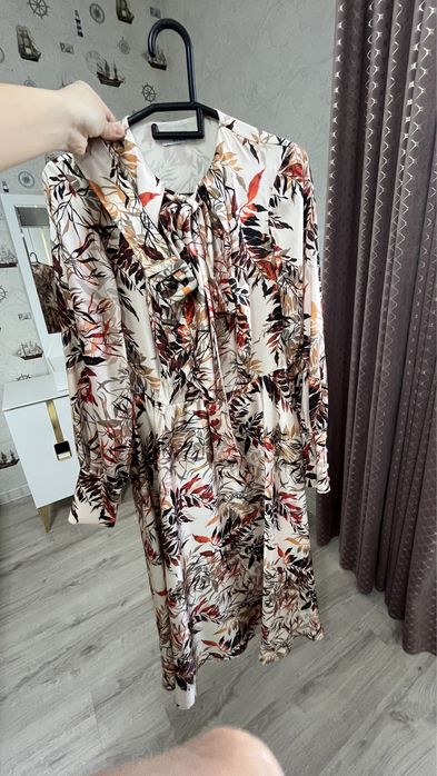 Женская одежда.