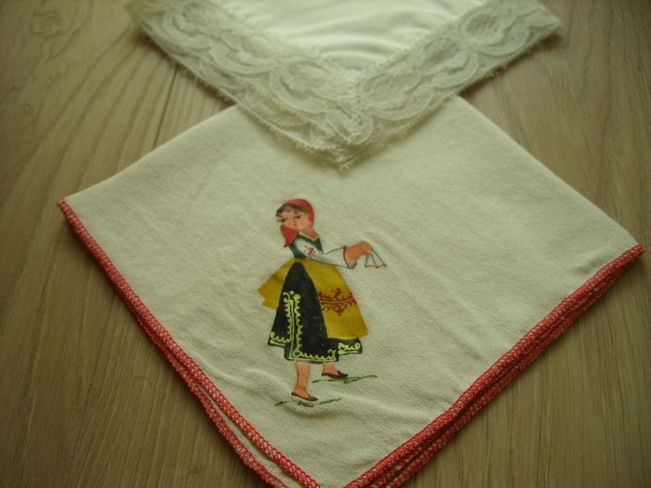 Носни кърпи от плат, жарсе и коприна