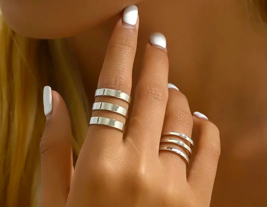 Блестящо колие циркони