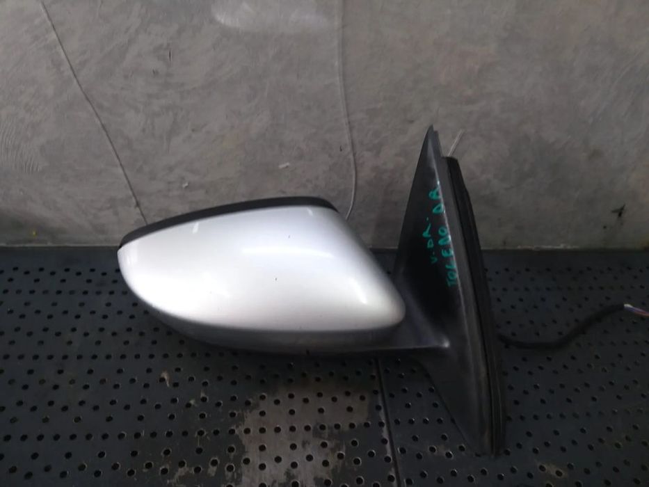 Oglinda electrica dreapta seat toledo 4 kg3 pentru piese 5jc857408c