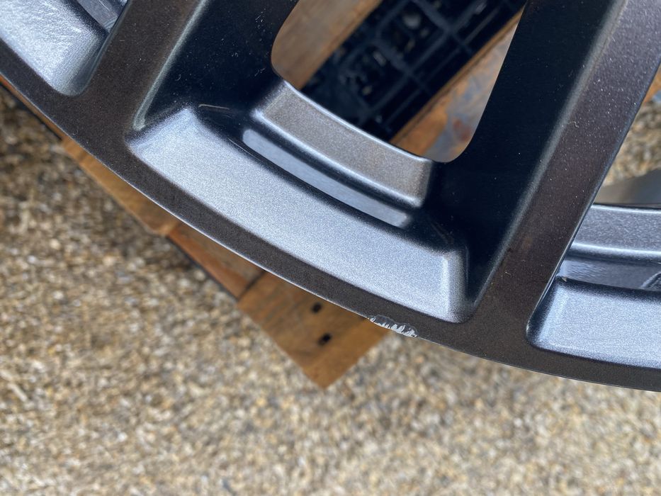 19 цола 5 х 108 мм Пежо , Peugeot 5008 , 508 , 4008 , 3008