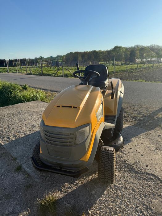 Tractoras de gazon  stiga  18 cp