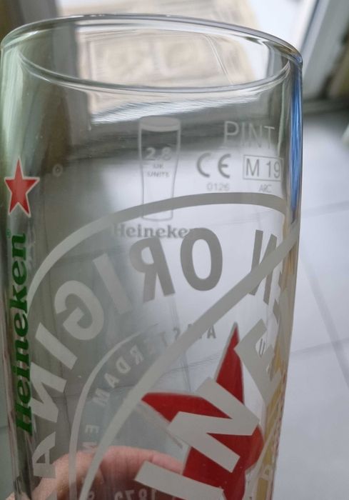 Чаши за бира "Хайнекен "