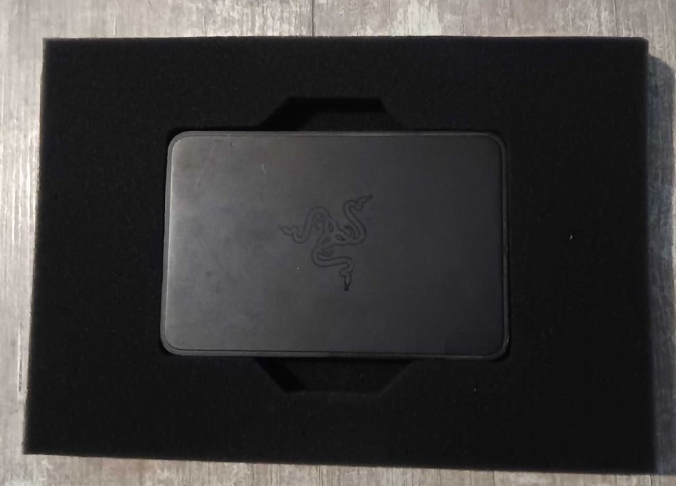 Razer Ripsaw Capture Card / бартер за Ps 4 игри