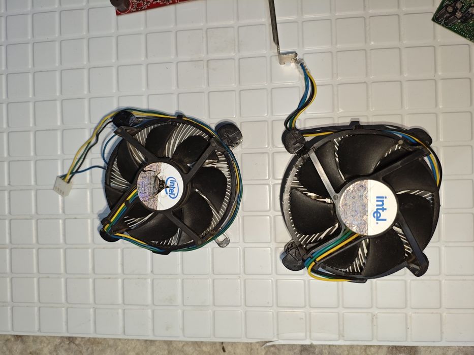 Продам компьютерные комплектующие: