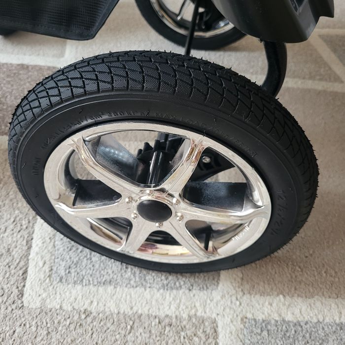 Продам коляску зима лето